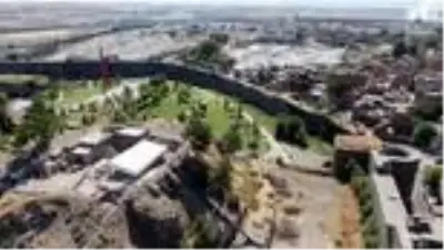 Turkey: 1,700-year-old Roman tombs unearthed Turkey: 1,700-year-old Roman tombs unearthed