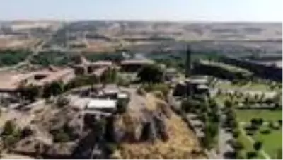 Turkey: 1,700-year-old Roman tombs unearthed Turkey: 1,700-year-old Roman tombs unearthed