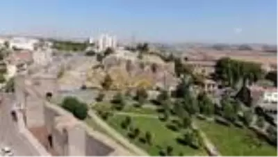 Turkey: 1,700-year-old Roman tombs unearthed Turkey: 1,700-year-old Roman tombs unearthed