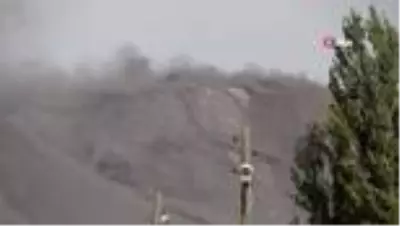 Yanardağ gibi bitmek bilmeyen küller canlarından bezdirdi Yanardağ gibi bitmek bilmeyen küller canlarından bezdirdi