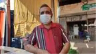 Atatürk için omzundaki 35 kiloluk biber çuvalıyla saygı duruşunda bulundu