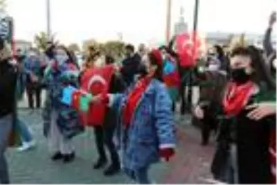 Azerbaycan'ın Karabağ zaferi Eskişehir'de coşkuyla kutlandı Azerbaycan'ın Karabağ zaferi Eskişehir'de coşkuyla kutlandı