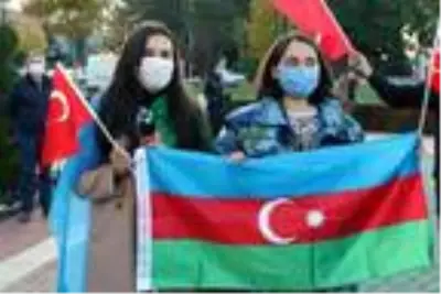 Azerbaycan'ın Karabağ zaferi Eskişehir'de coşkuyla kutlandı Azerbaycan'ın Karabağ zaferi Eskişehir'de coşkuyla kutlandı