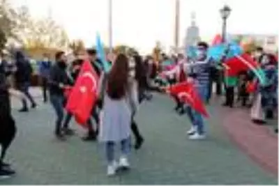 Azerbaycan'ın Karabağ zaferi Eskişehir'de coşkuyla kutlandı Azerbaycan'ın Karabağ zaferi Eskişehir'de coşkuyla kutlandı