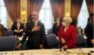 Son dakika haberi... Bakan Elvan, Plan ve Bütçe Komisyonu'na veda etti Son dakika haberi... Bakan Elvan, Plan ve Bütçe Komisyonu'na veda etti