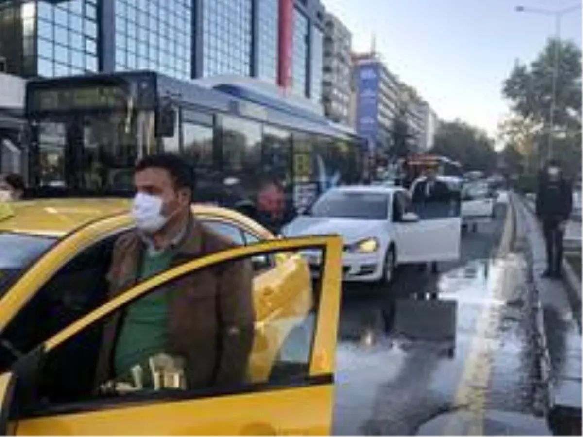 Başkent'te hayat 1 dakikalığına durdu