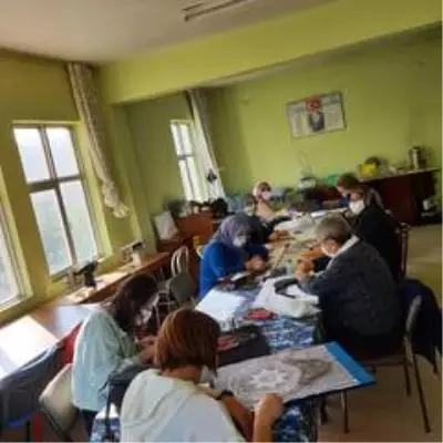 Burhaniye'de filoğrafi kursu ilgi gördü Burhaniye'de filoğrafi kursu ilgi gördü
