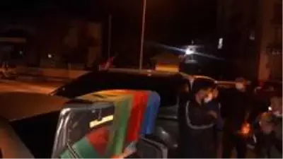 Bursa'daki Azeri ve Alaska Türklerinden Azerbeycan'a destek Bursa'daki Azeri ve Alaska Türklerinden Azerbeycan'a destek