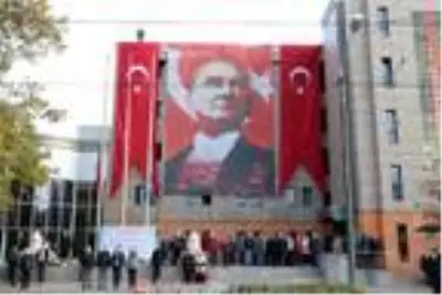 Büyük Önder Atatürk'ü anıyoruz Büyük Önder Atatürk'ü anıyoruz