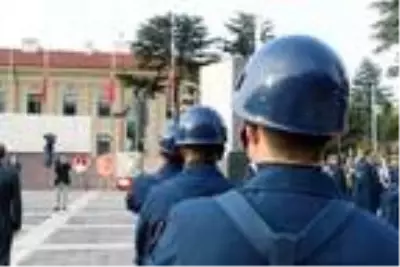 Büyük Önder Atatürk'ü anıyoruz Büyük Önder Atatürk'ü anıyoruz