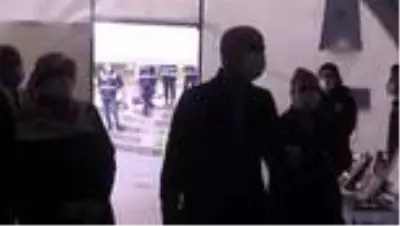 Evladına kavuşan aile sevincini Diyarbakır anneleriyle paylaştı