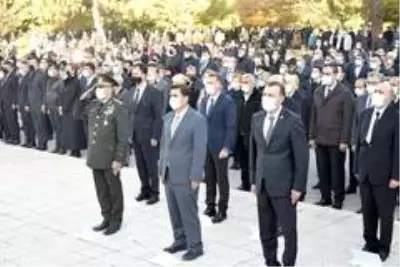 Gazi Mustafa Kemal Atatürk, vefatının 82. yıl dönümünde Burdur'da anıldı Gazi Mustafa Kemal Atatürk, vefatının 82. yıl dönümünde Burdur'da anıldı