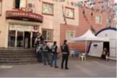 HDP önündeki eylemde 435'inci gün; aile sayısı 157 oldu