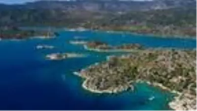 Kekova'da batık kente dalış için üç nokta belirlendi Kekova'da batık kente dalış için üç nokta belirlendi