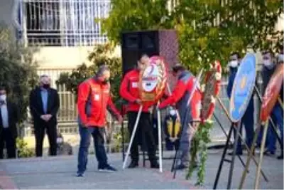 Manisa'nın ilçelerinde de hayat 09.05'te durdu Manisa'nın ilçelerinde de hayat 09.05'te durdu