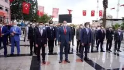 Manisa'nın ilçelerinde de hayat 09.05'te durdu Manisa'nın ilçelerinde de hayat 09.05'te durdu