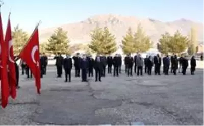 Pasinler'de Gazi Mustafa Kemal Atatürk anıldı Pasinler'de Gazi Mustafa Kemal Atatürk anıldı
