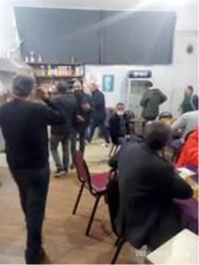 Tekirdağ'da kumar oynayan 10 kişiye 9 bin lira ceza Tekirdağ'da kumar oynayan 10 kişiye 9 bin lira ceza