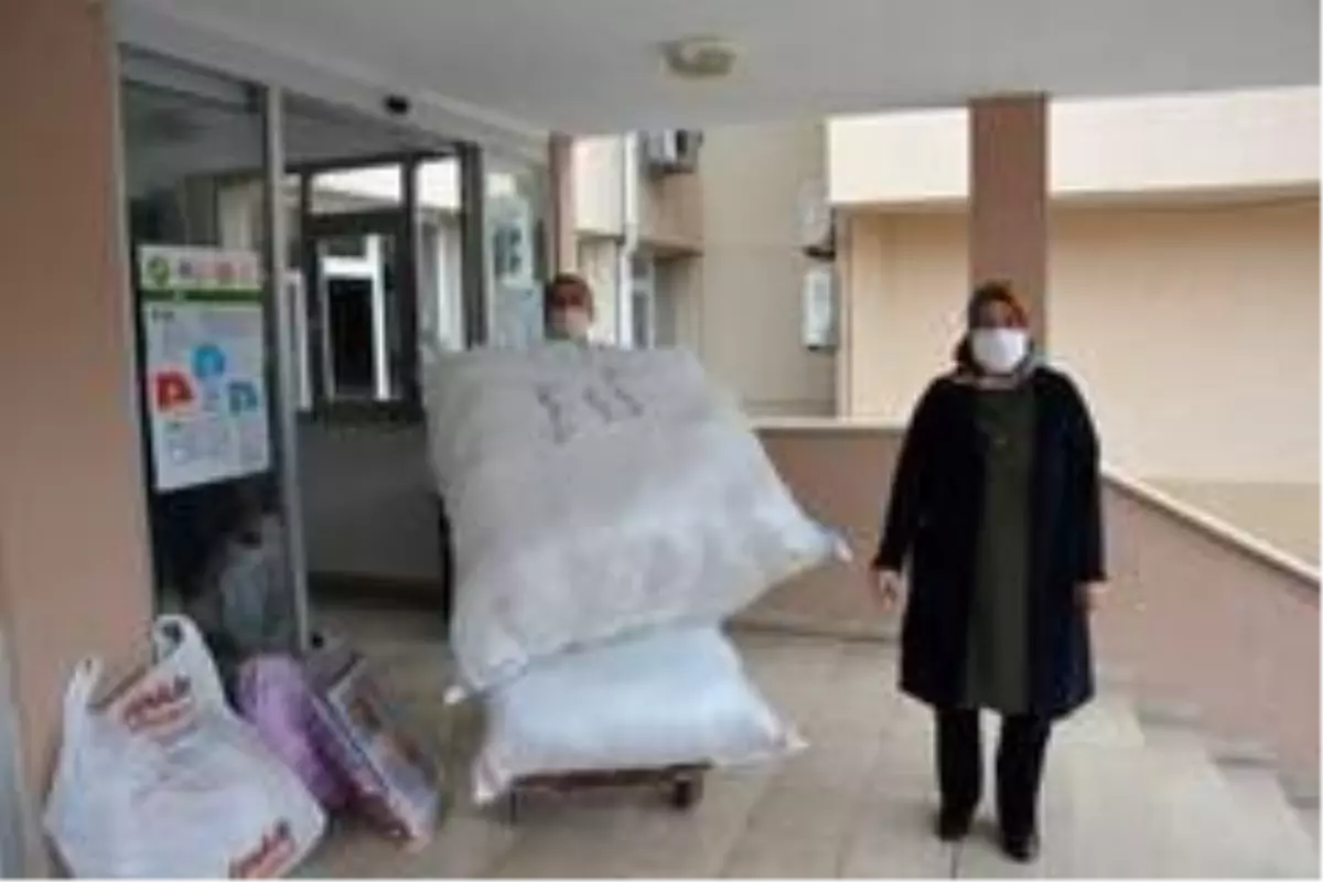 19 Mayis Tan Izmir E Yardim Eli Samsun