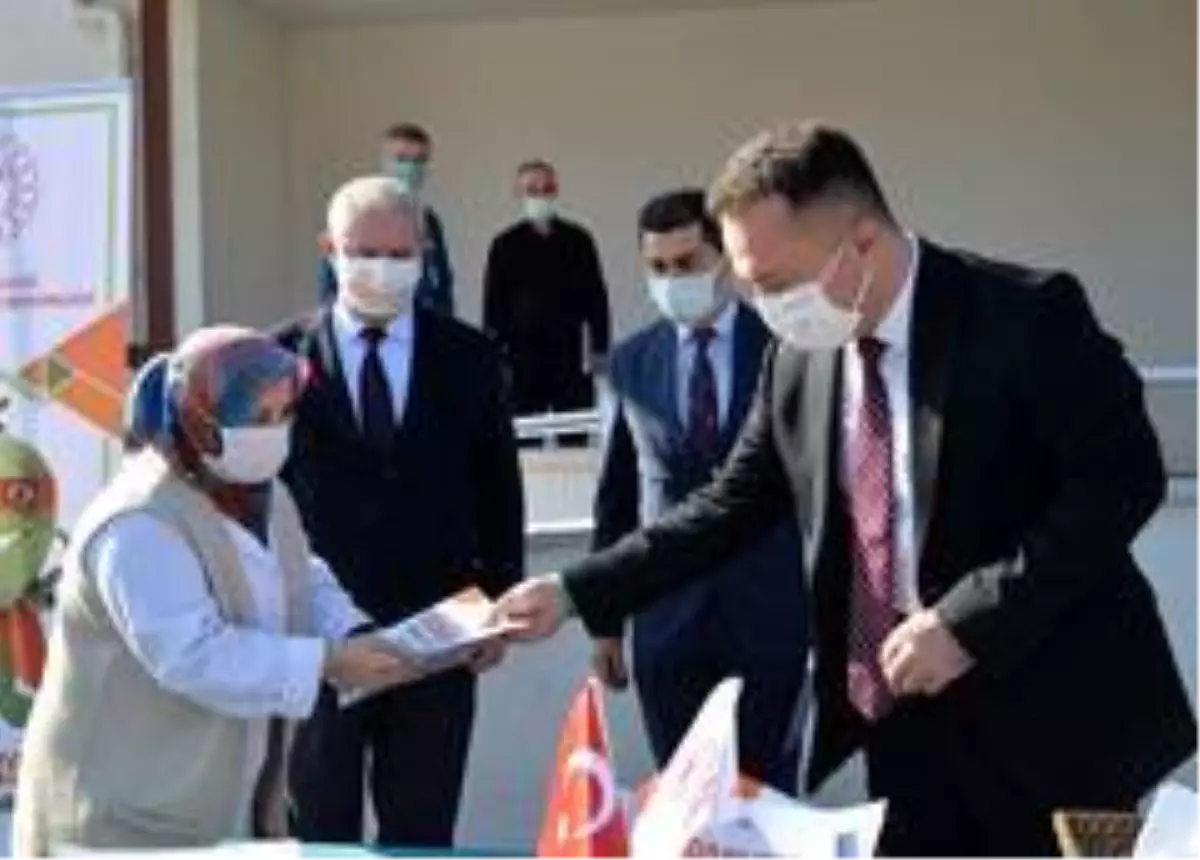 3 bin adet 'Gıdanı Koru' yazılı bez maske dağıtıldı