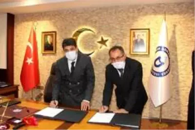 Adu Den Soke Ye Anlamli Jest Izmir