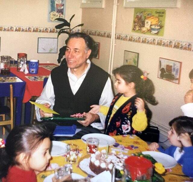 Ali Sunal'dan babasının doğum gününe özel duygusal paylaşım Ali Sunal'dan babasının doğum gününe özel duygusal paylaşım