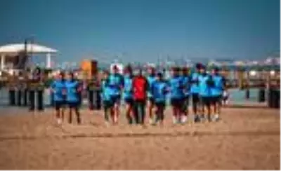 Altay'a kamp iyi geldi Altay'a kamp iyi geldi