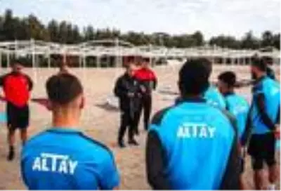 Altay'a kamp iyi geldi Altay'a kamp iyi geldi