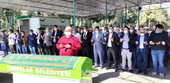 MHP Genel Başkanı Bahçeli'nin vefat eden öğretmeninin cenazesi Mersin'de defnedildi
