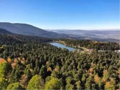 Bolu'da masalsı sonbahar manzaraları Bolu'da masalsı sonbahar manzaraları