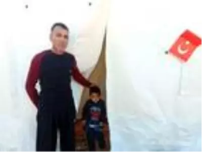 Ege Denizi'ndeki deprem, çadırkentteki depremzedeleri korkuttu