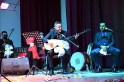 Fethiye'de Atatürk'ün sevdiği şarkılar seslendirildi Fethiye'de Atatürk'ün sevdiği şarkılar seslendirildi