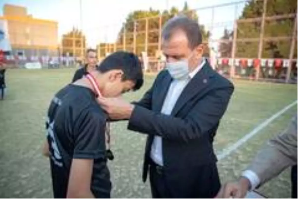 Mersin'de 10 Kasım Atatürk'ü Anma 10 Yaş Futbol Etkinliği tamamlandı