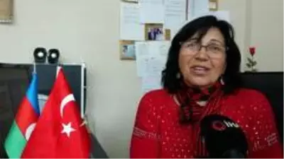 MŞÜ İletişim Fakültesi Dekanı Aliyeva'nın Azerbaycan sevinci MŞÜ İletişim Fakültesi Dekanı Aliyeva'nın Azerbaycan sevinci