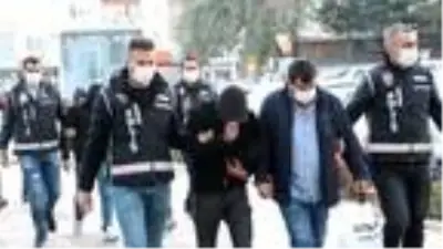 Son dakika haber | Silah kaçakçılığı operasyonu: 9 gözaltı Son dakika haber | Silah kaçakçılığı operasyonu: 9 gözaltı