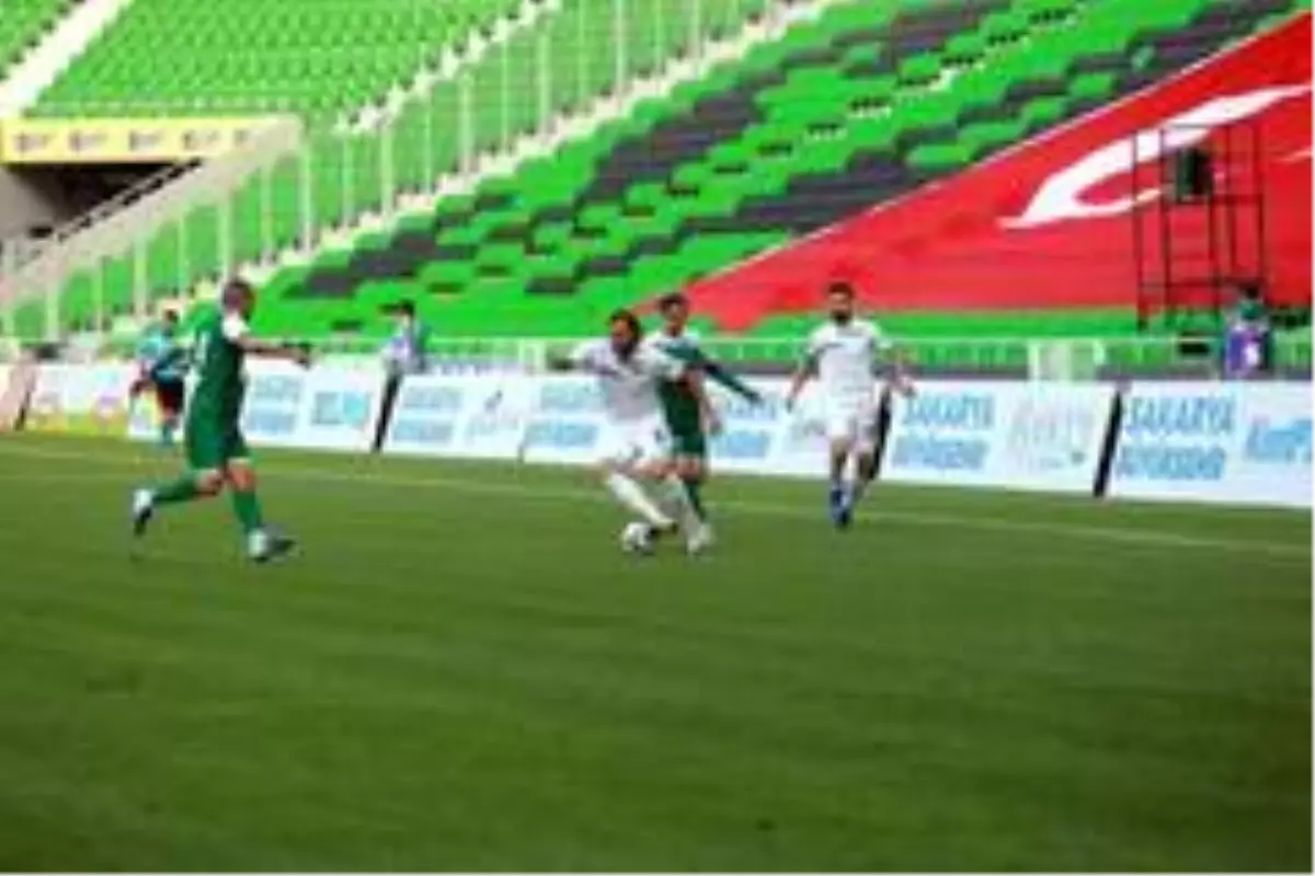 TFF 2. Lig: Sakaryaspor: 2 Bodrumspor: 6 - Sakarya