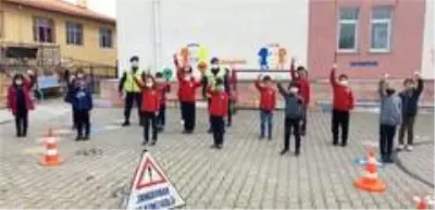 Trafik dedektifleri projesi devam ediyor Trafik dedektifleri projesi devam ediyor