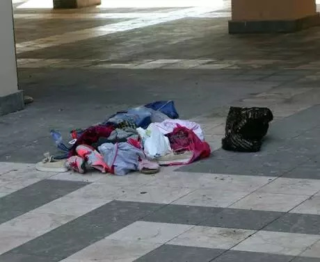 Son dakika haberi | Bomba imha robotuyla patlatılan poşetten kıyafet ve ayakkabı çıktı