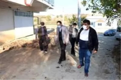 Eğirdir'in 13 köyüne 13 bin 800 metre kilit parke taşı döşenecek Eğirdir'in 13 köyüne 13 bin 800 metre kilit parke taşı döşenecek