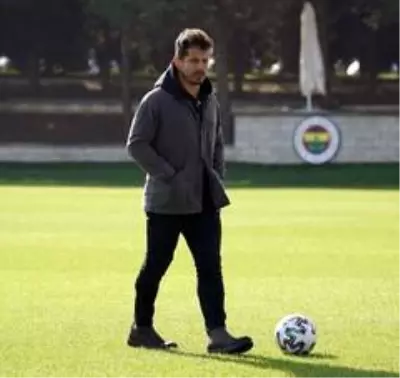 Fenerbahçe, Gençlerbirliği hazırlıklarını sürdürdü
