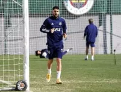 Fenerbahçe, Gençlerbirliği hazırlıklarını sürdürdü