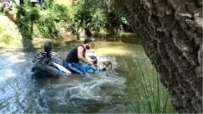 'Geçerim' dedi, 1 metre gidemeden çakıldı kaldı 'Geçerim' dedi, 1 metre gidemeden çakıldı kaldı