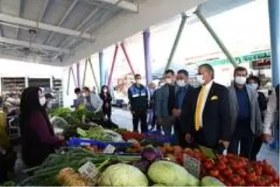 Kemer'in ilk kapalı pazar yeri Kuzdere'de hizmete girdi Kemer'in ilk kapalı pazar yeri Kuzdere'de hizmete girdi