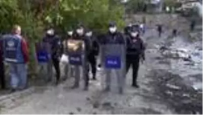 Suçlulara barınak olan metruk mekanlar yıkılıyor (3) Suçlulara barınak olan metruk mekanlar yıkılıyor (3)