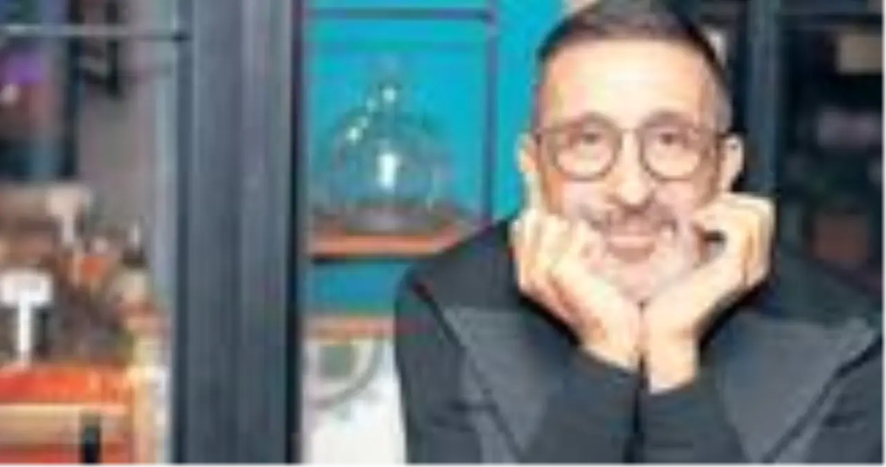 Cem Özer kimdir? Cem Özer kaç yaşında, nereli? Cem Özer ne iş yapıyor?