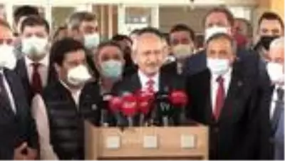 Kılıçdaroğlu: '(Muhittin Böcek'i ziyareti) Sağlığı gayet iyi, inşallah kısa süre içerisinde taburcu olacak' Kılıçdaroğlu: '(Muhittin Böcek'i ziyareti) Sağlığı gayet iyi, inşallah kısa süre içerisinde taburcu olacak'