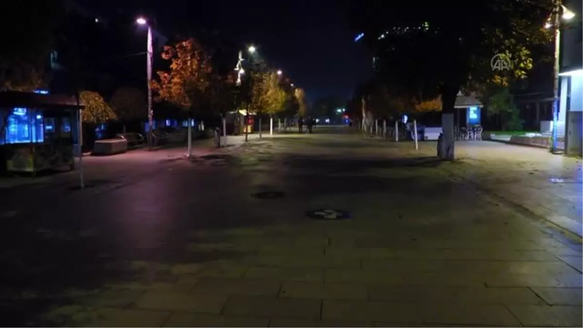 Kosova'da sokağa çıkma yasağı başladı