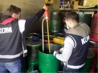 11 bin 637 litre kaçak akaryakıt ele geçirildi 11 bin 637 litre kaçak akaryakıt ele geçirildi