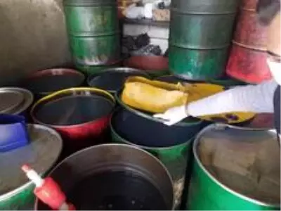 11 bin 637 litre kaçak akaryakıt ele geçirildi 11 bin 637 litre kaçak akaryakıt ele geçirildi