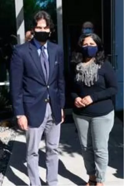 - ABD'de Irvine kentinin ilk Müslüman Belediye Başkanı Khan Türkler ile buluştu - ABD'de Irvine kentinin ilk Müslüman Belediye Başkanı Khan Türkler ile buluştu